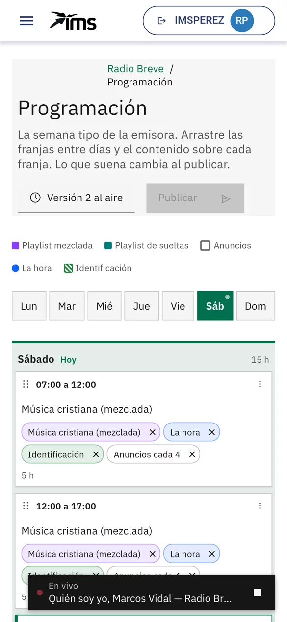 La programación en el celular, con el selector de días y el sábado abierto